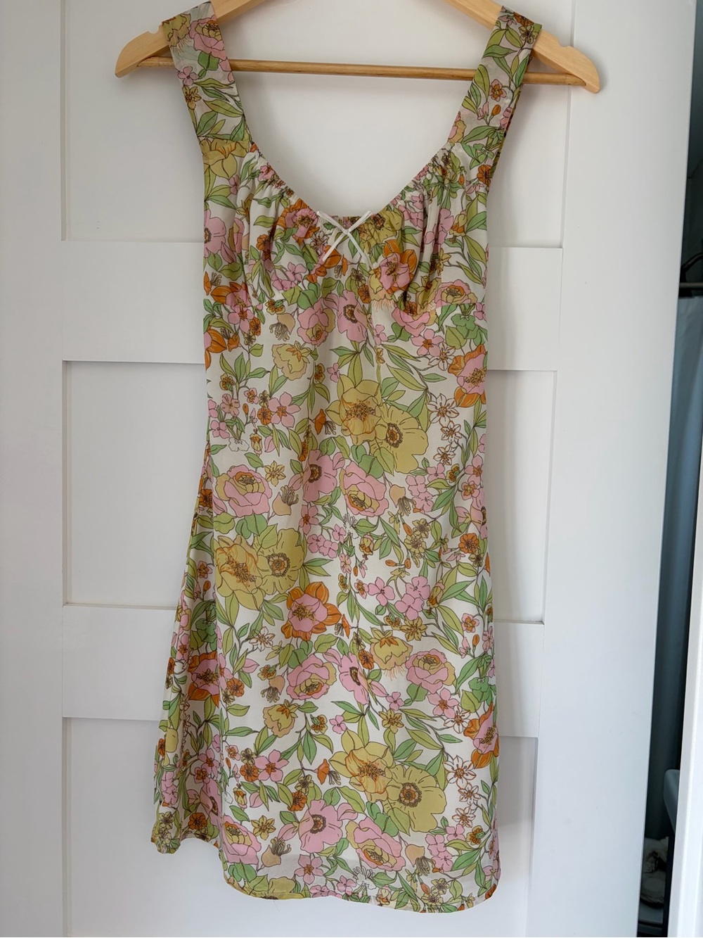 Sleeveless Floral Mini Dress in Pink, Green & Cream
